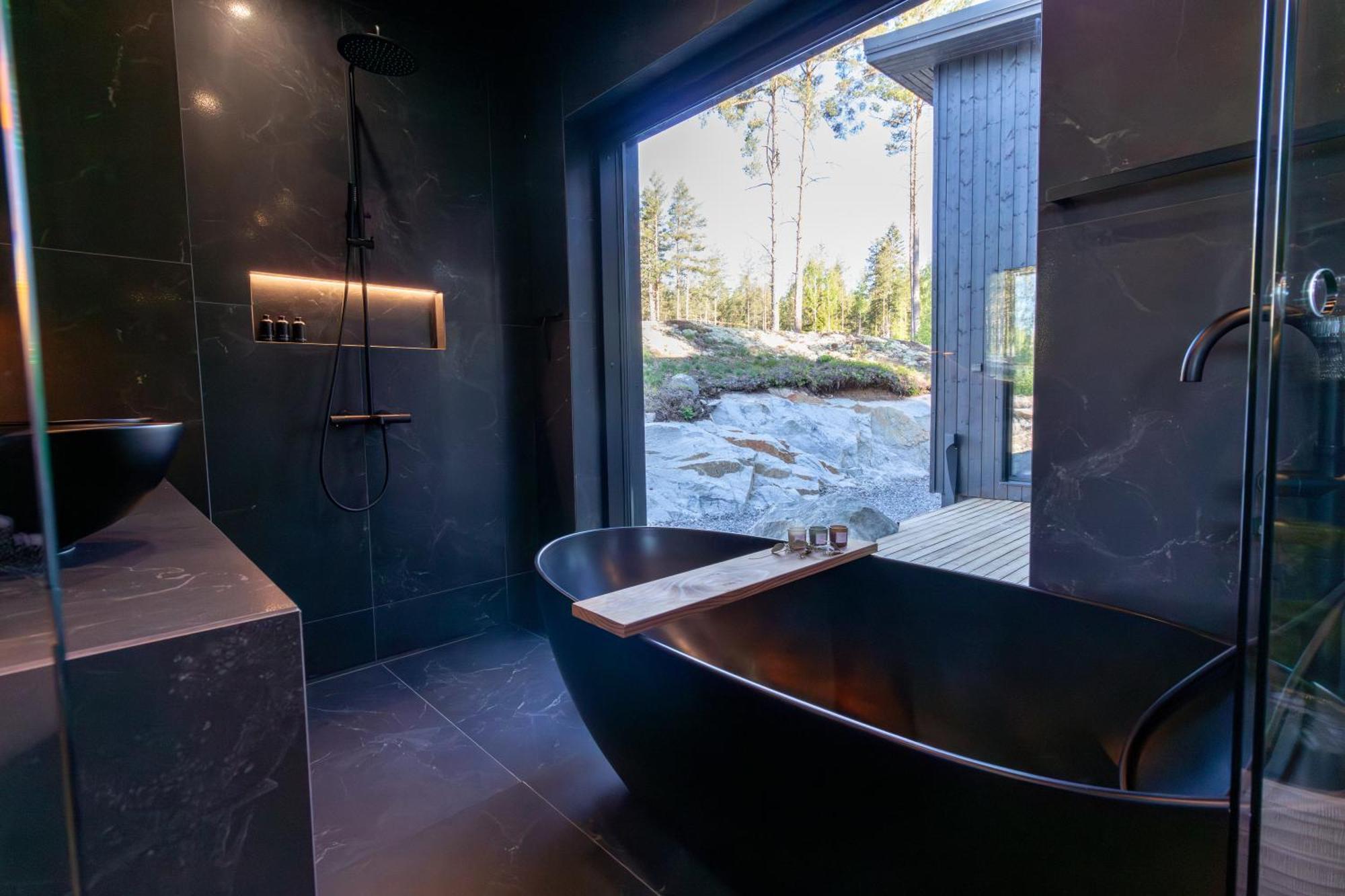 Villa Blackwood Soderkulla (Helsinki)