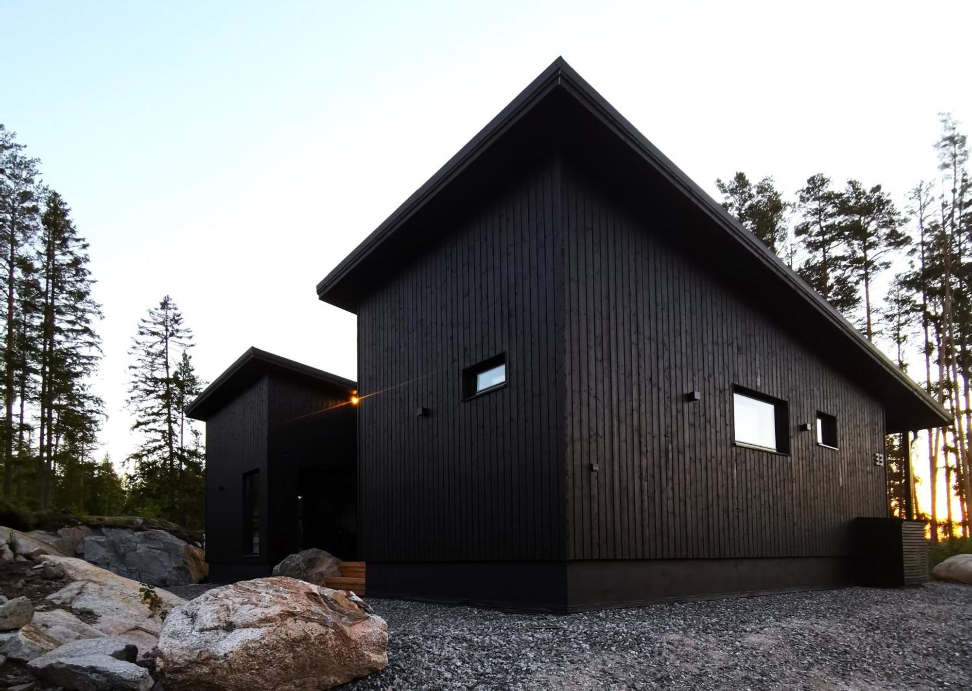 Blackwood Villa *